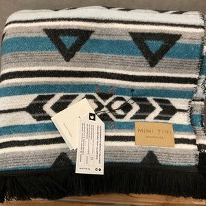 Mini Tipi Storm Reversible Eco-Friendly Blanket